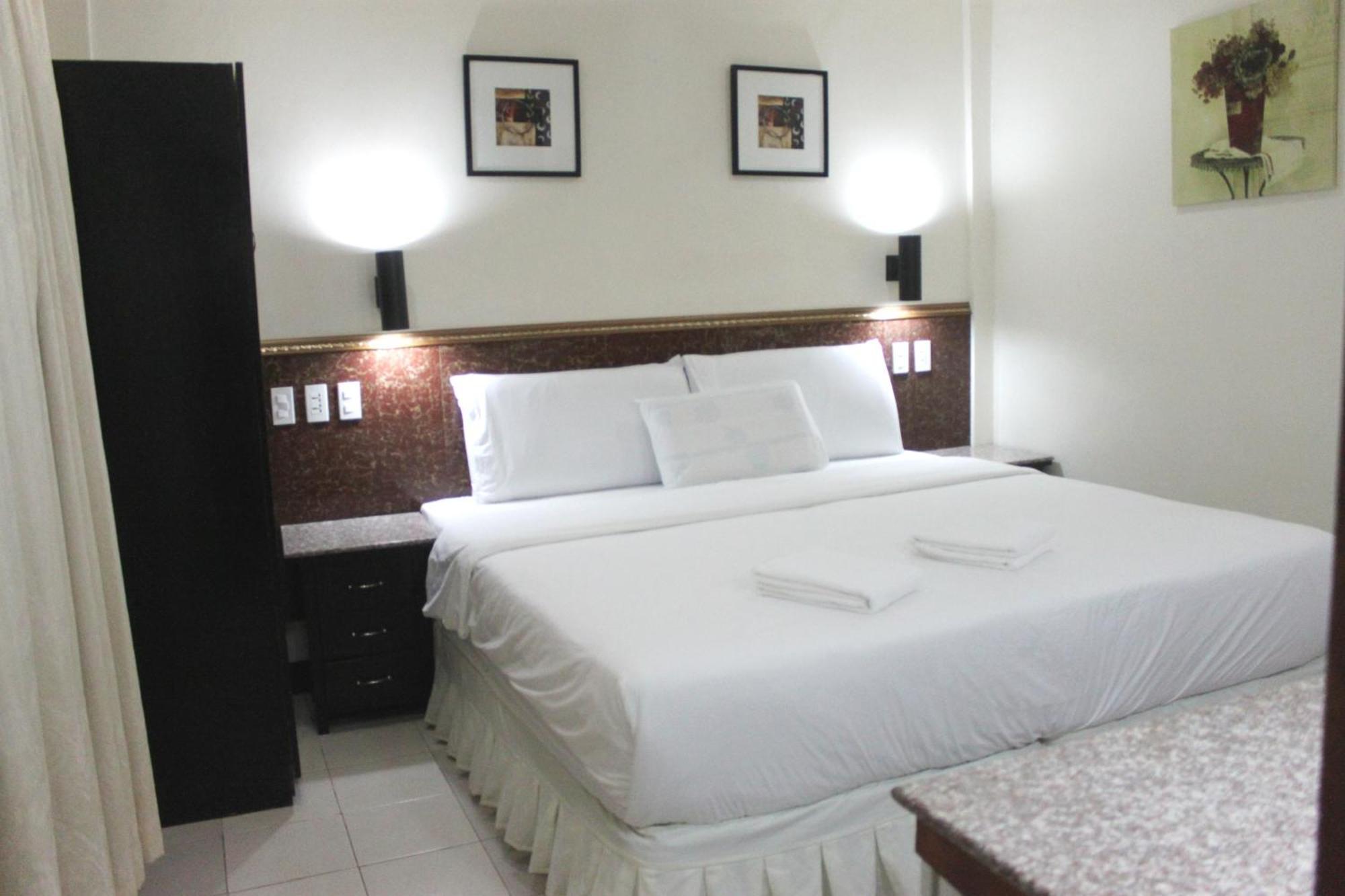 Lost Horizon Beach Dive Resort Bohol Екстериор снимка
