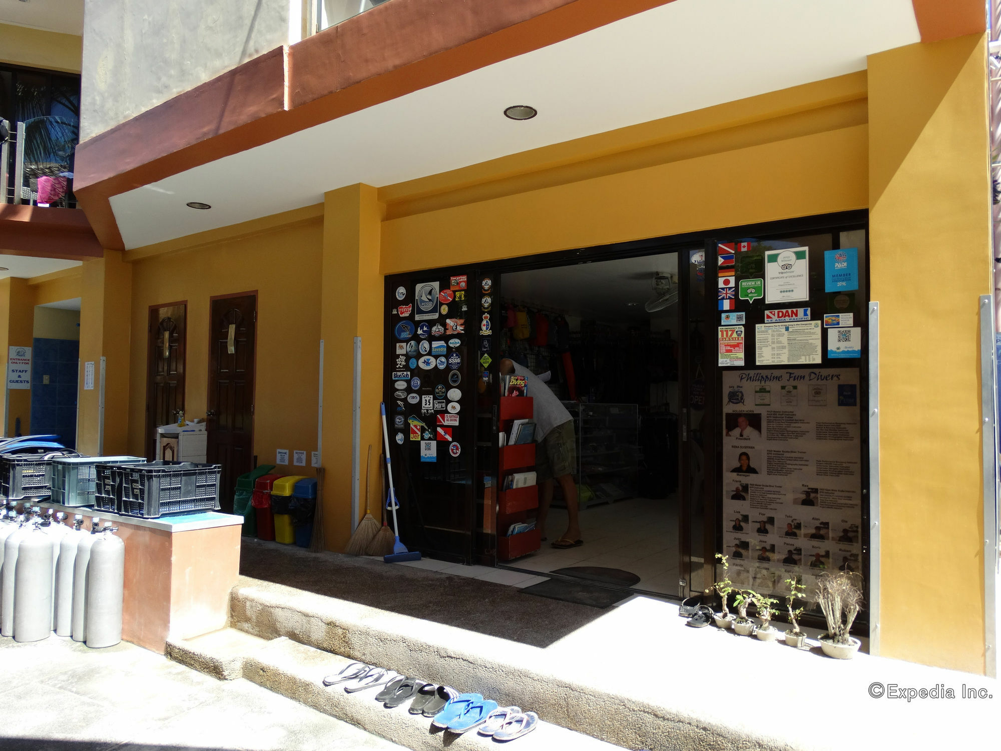 Lost Horizon Beach Dive Resort Bohol Екстериор снимка
